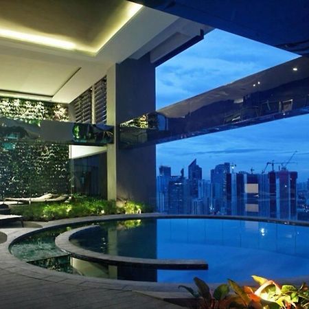 Seven Doors Aparthotels In Gramercy Makati Makati City Zewnętrze zdjęcie