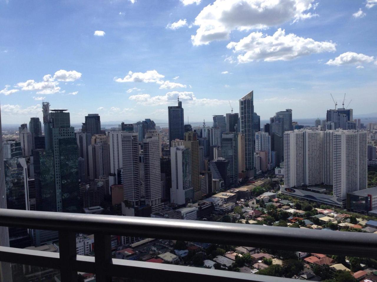 Seven Doors Aparthotels In Gramercy Makati Makati City Zewnętrze zdjęcie