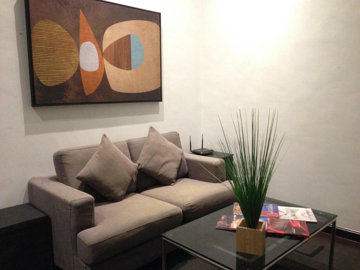 Seven Doors Aparthotels In Gramercy Makati Makati City Zewnętrze zdjęcie